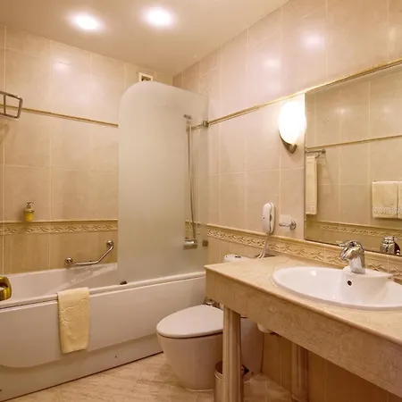 Grand London 5* Várna