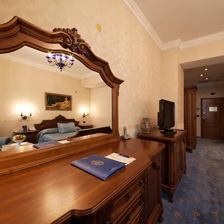 Grand London 5* Varna