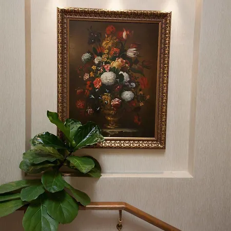 Grand London Szálloda 5*