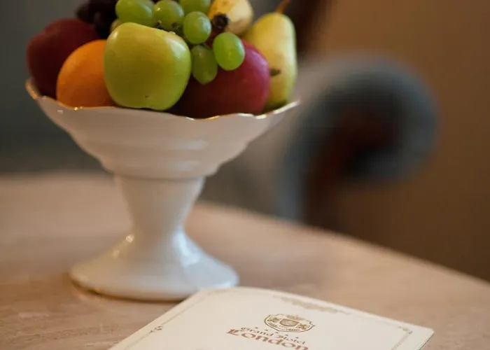 Grand London 5*
