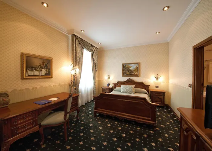 Grand London