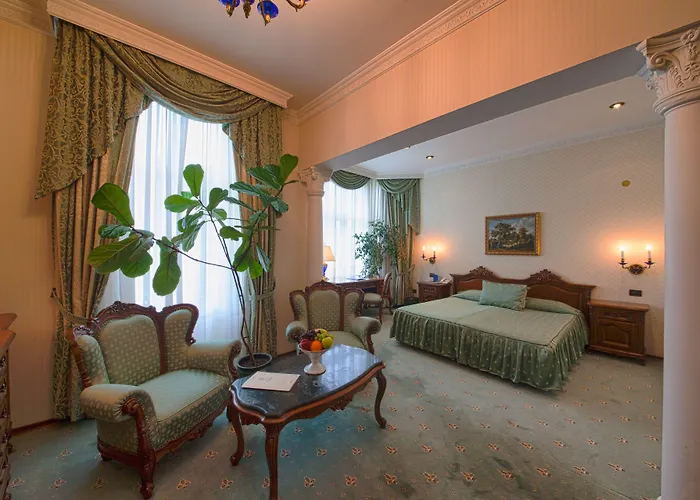 Hotel Grand London 5*