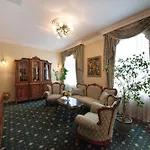 Hotel Grand London Warna