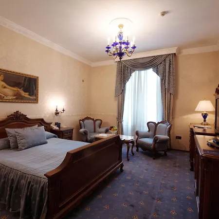 Grand London Hotel