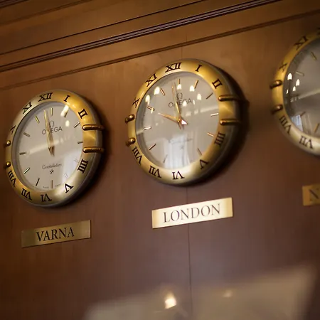Grand London Готель 5*