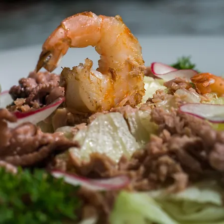 Отель Grand London