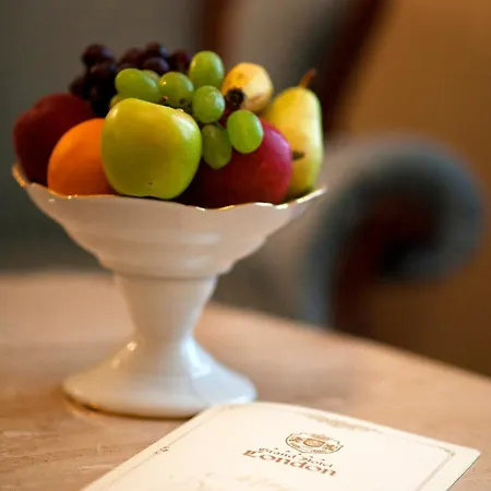 Grand London Hotel Warna