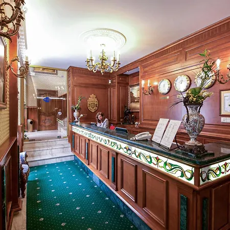 Grand London 5*