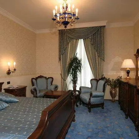 Grand London 5*