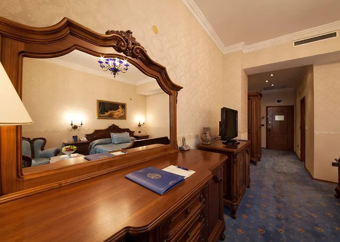 Grand London 5*
