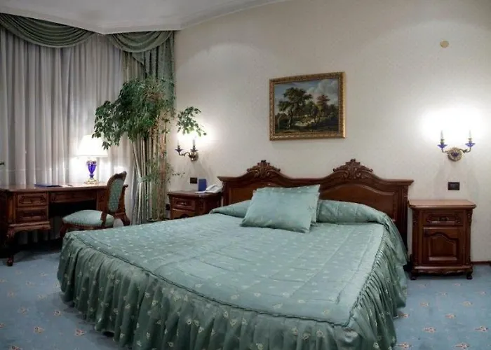 Grand London Otel